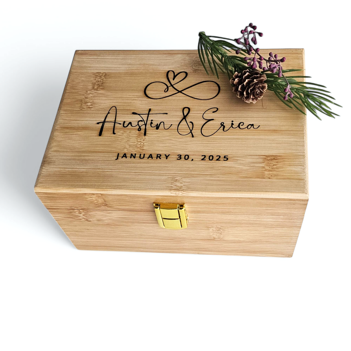 Personalized Wooden Wedding Box: Engraved Memory and Keepsake Box